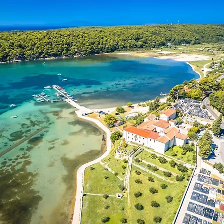 In - Insel Rab 38297 * Lopar